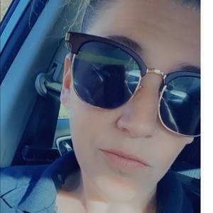 Meet your Posher, Jillian